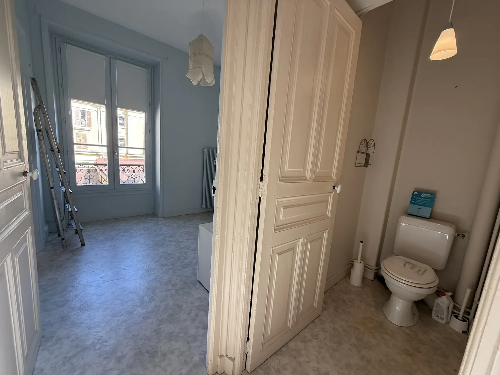 Appartement lumineux de 75 m² à Vichy dans résidence sécurisée avec charme ancien 