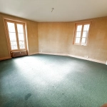 Appartement lumineux de 75 m² à Vichy dans résidence sécurisée avec charme ancien