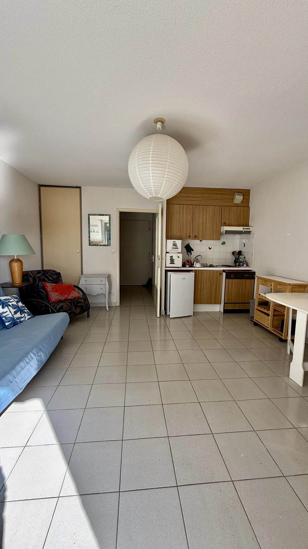 Studio lumineux avec terrasse et piscine à Saint-Raphaël 