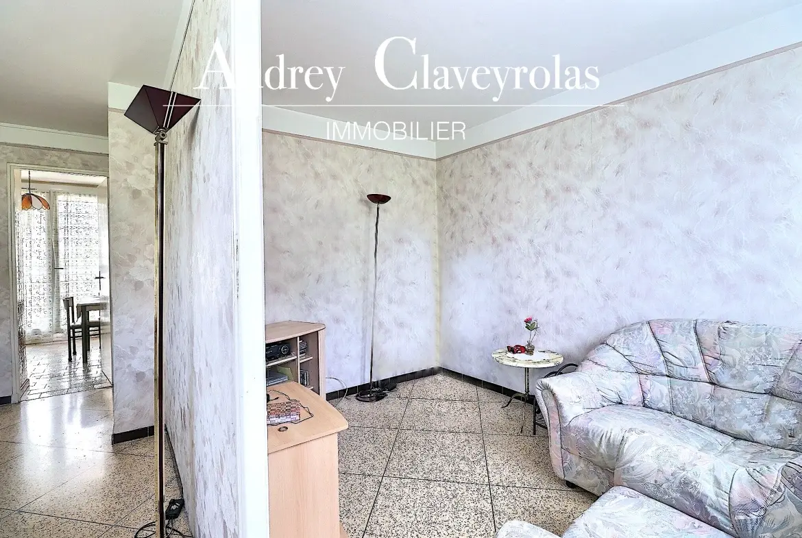 Spacieux appartement T3 avec cave à Marseille - 62m² proche commodités 