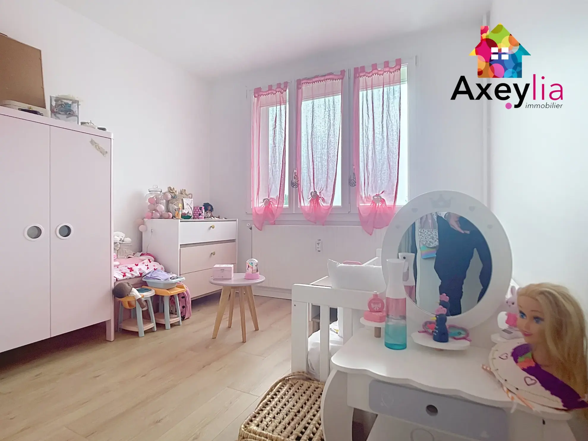 Bel appartement T4 rénové avec balcon et garage à Roanne proche centre-ville 
