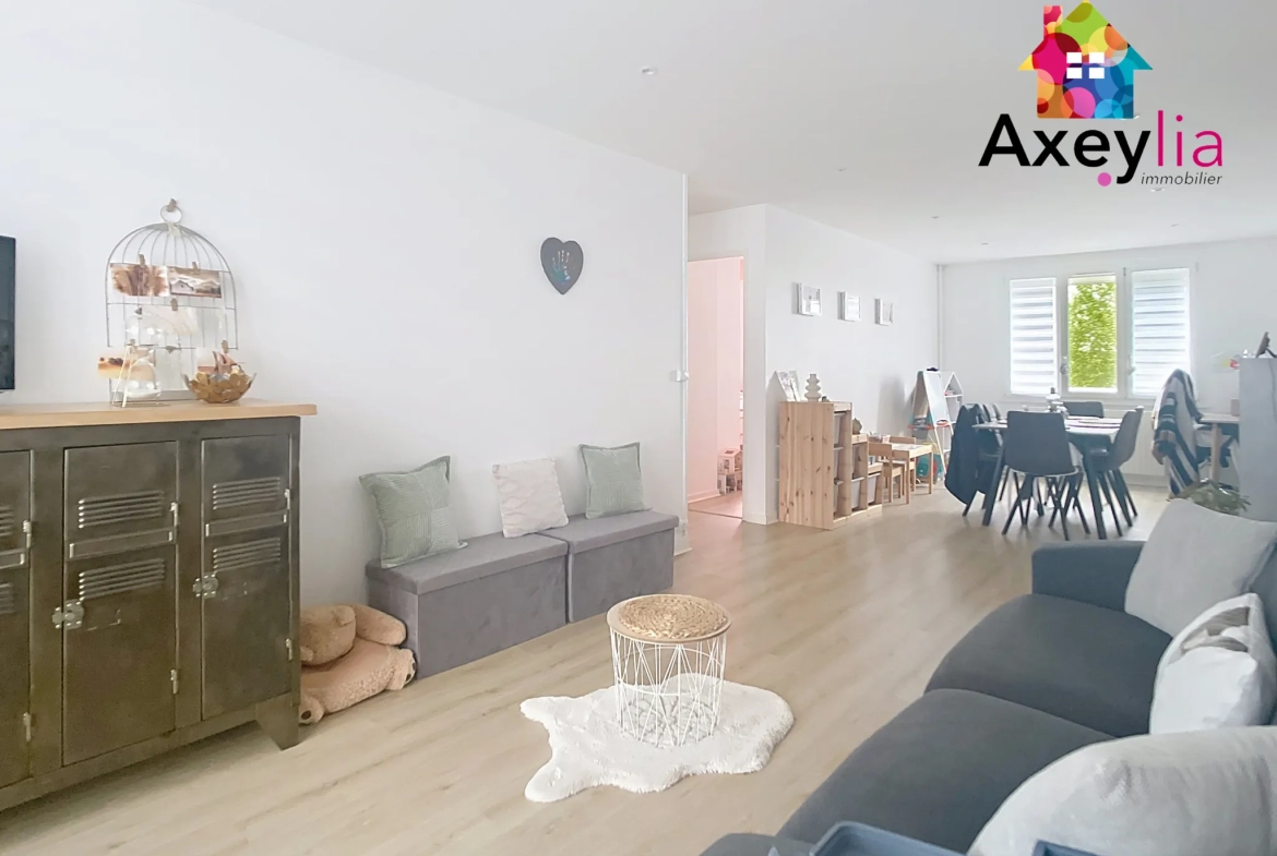 Bel appartement T4 rénové avec balcon et garage à Roanne proche centre-ville 