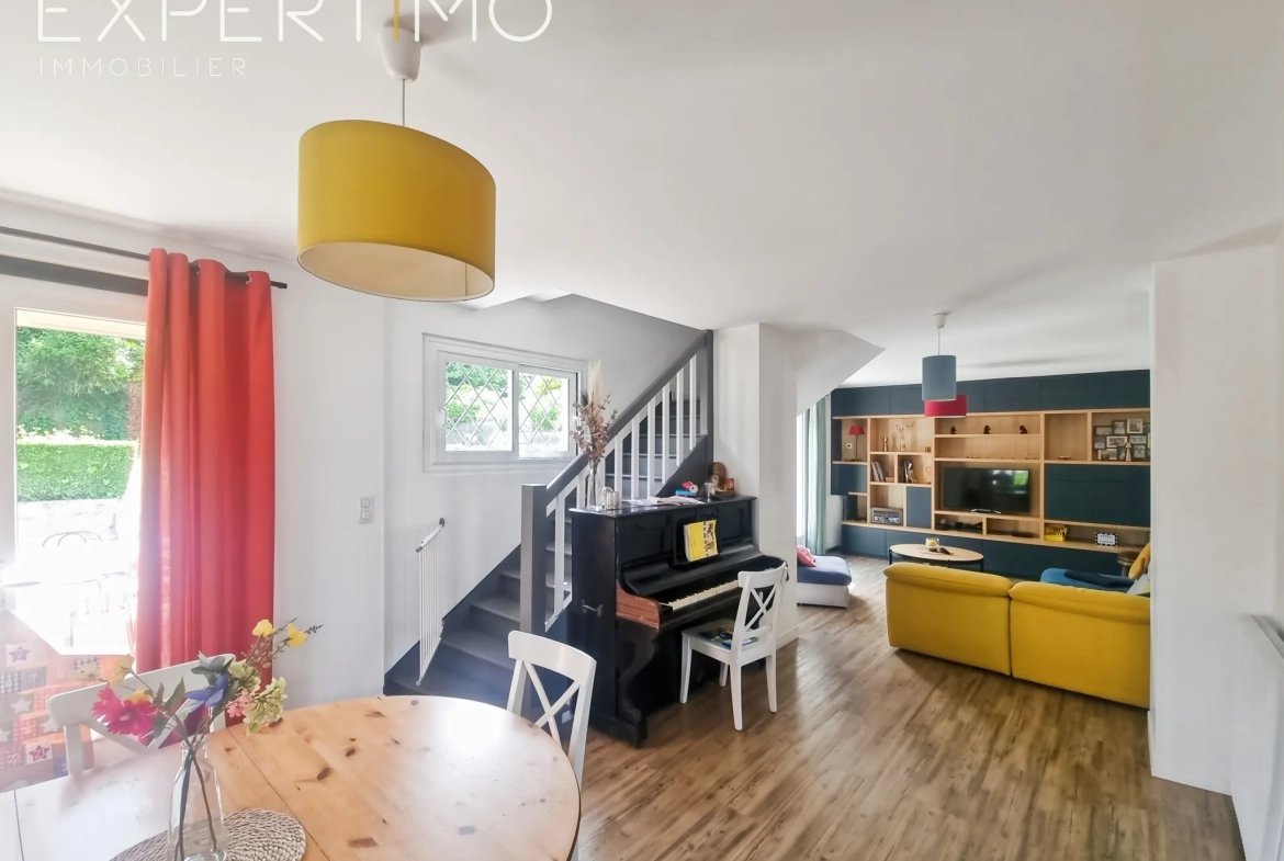 Maison familiale à Ponts et Marais avec jardin et terrasse, proche de Paris et de la mer 