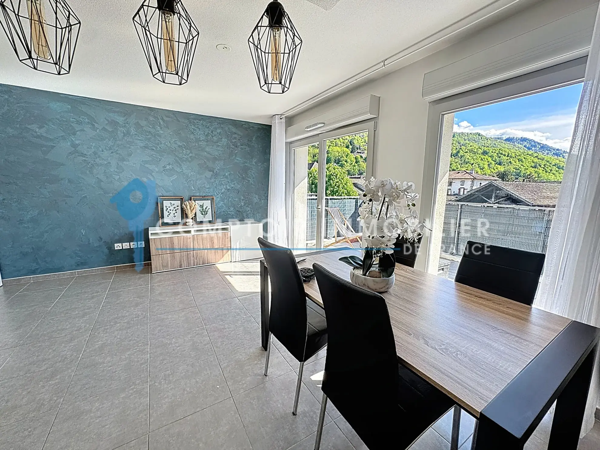 Appartement T3 récent avec terrasse à Champ-Près-Froges, proche Grenoble 