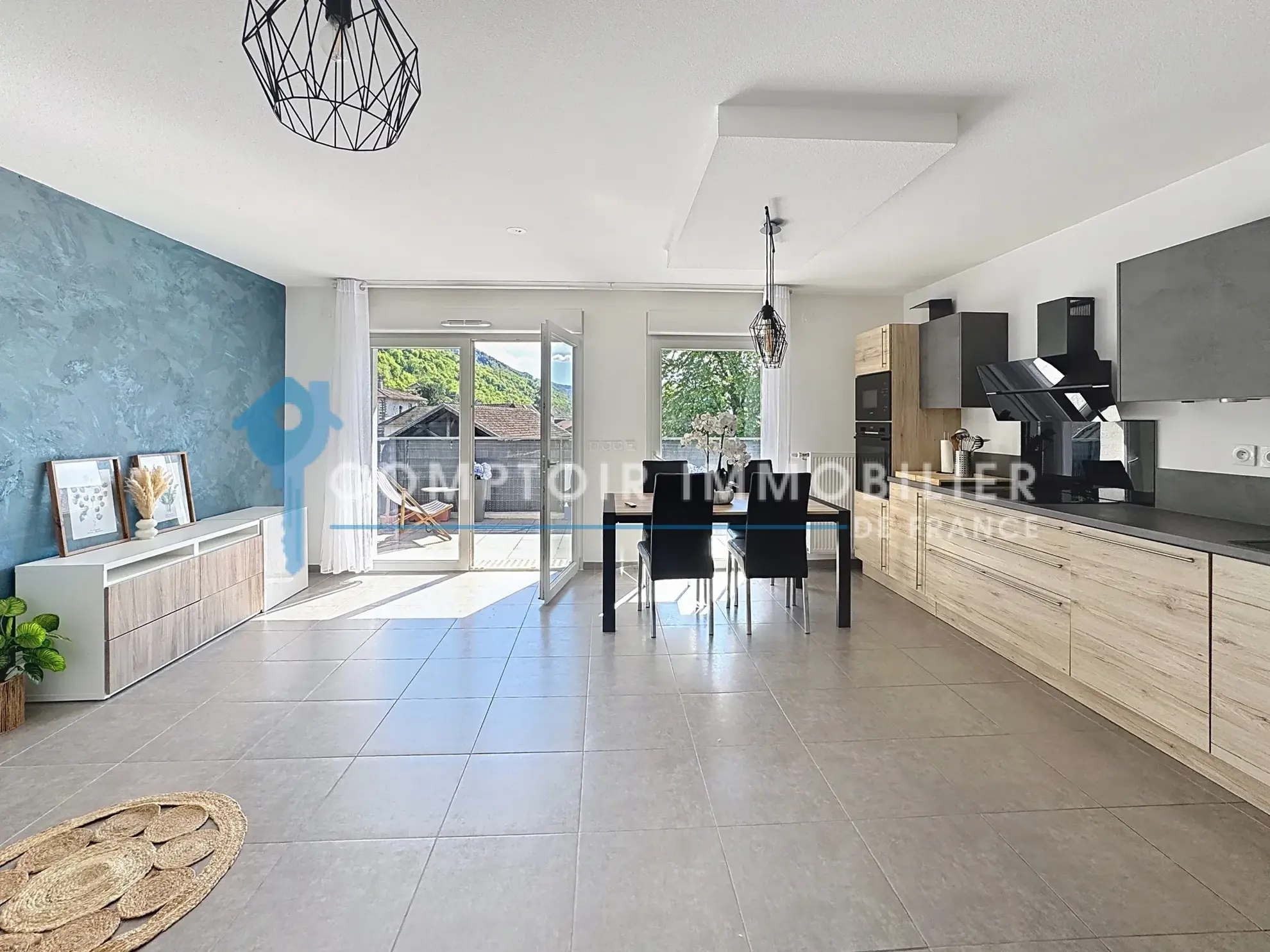 Appartement T3 récent avec terrasse à Champ-Près-Froges, proche Grenoble 
