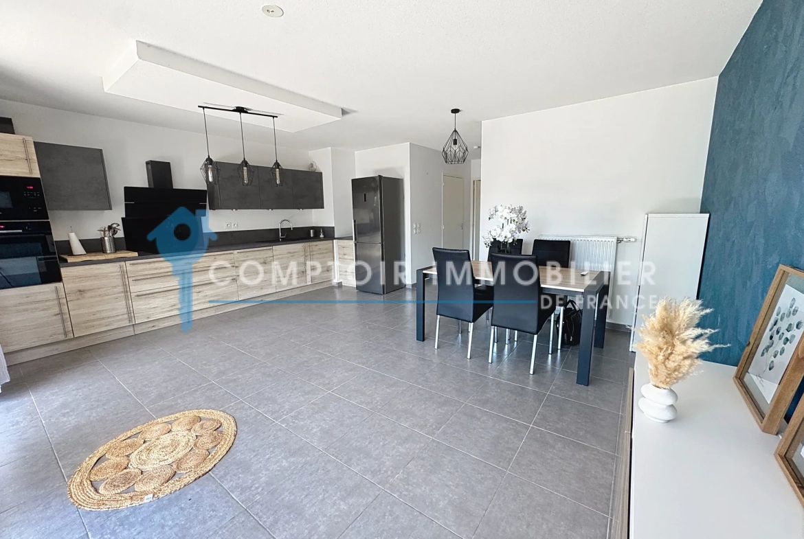 Appartement T3 récent avec terrasse à Champ-Près-Froges, proche Grenoble 