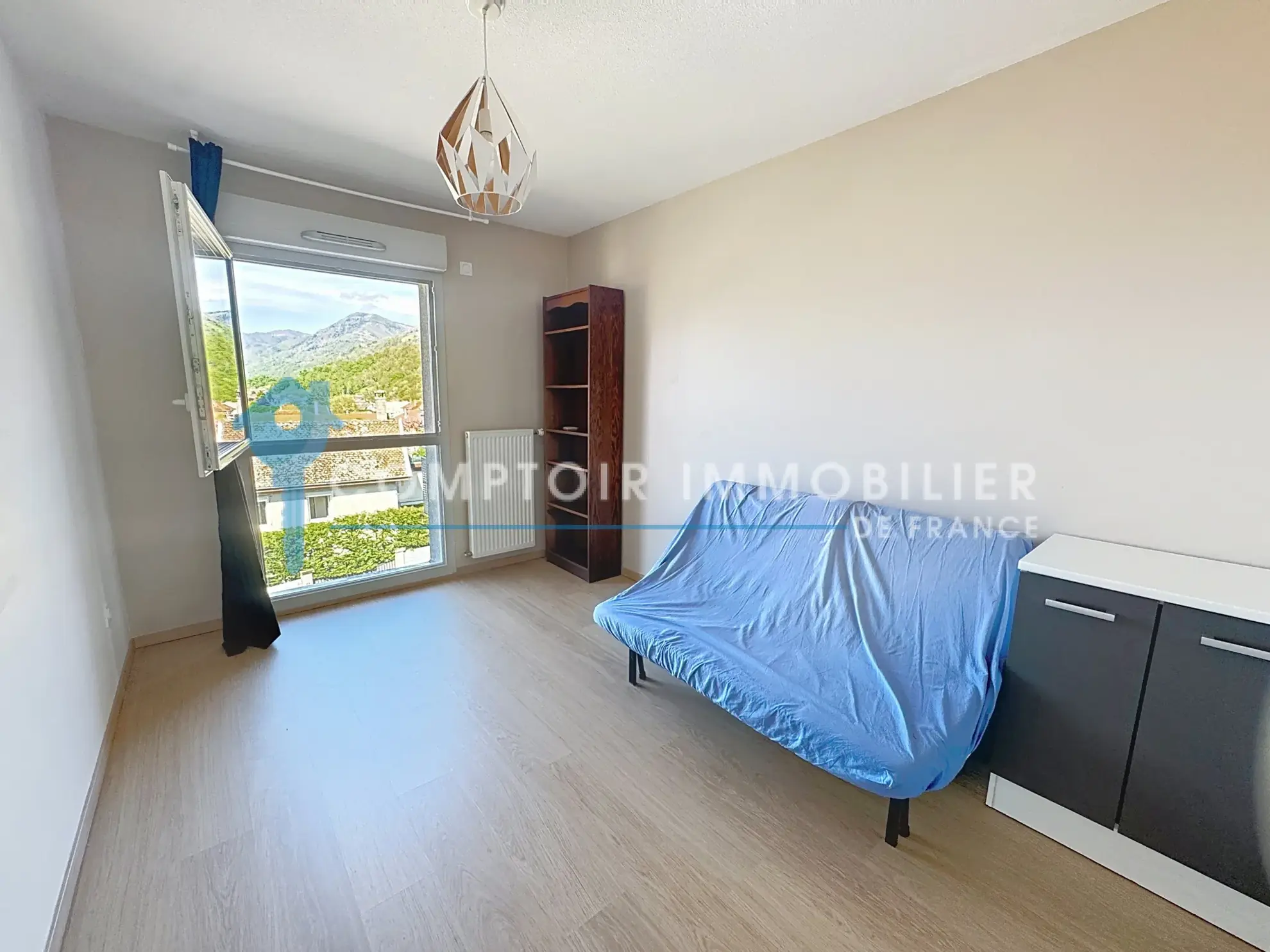 Appartement T3 récent avec terrasse à Champ-Près-Froges, proche Grenoble 
