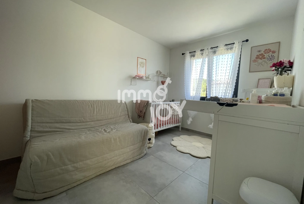Villa contemporaine avec 3 chambres, jardin ensoleillé à Bize-Minervois 