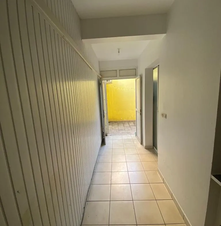 Immeuble de rapport à Fort-de-France – Investissement locatif avec rendement attractif 