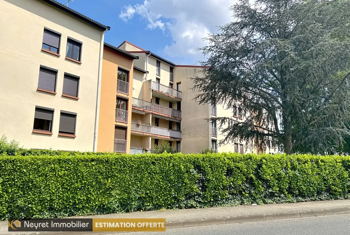Appartement T3 lumineux de 79m² à Gleizé avec vue dégagée, garage et cave 