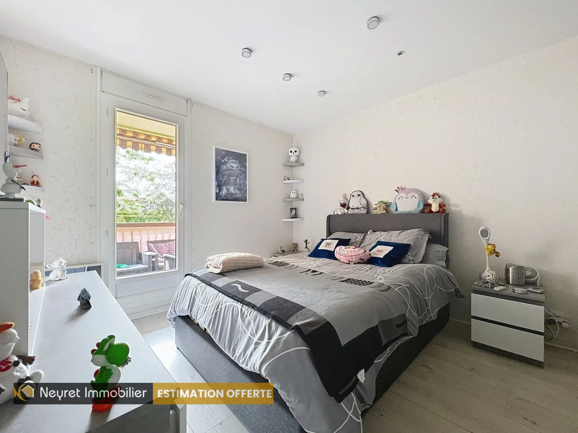 Appartement T3 lumineux de 79m² à Gleizé avec vue dégagée, garage et cave 