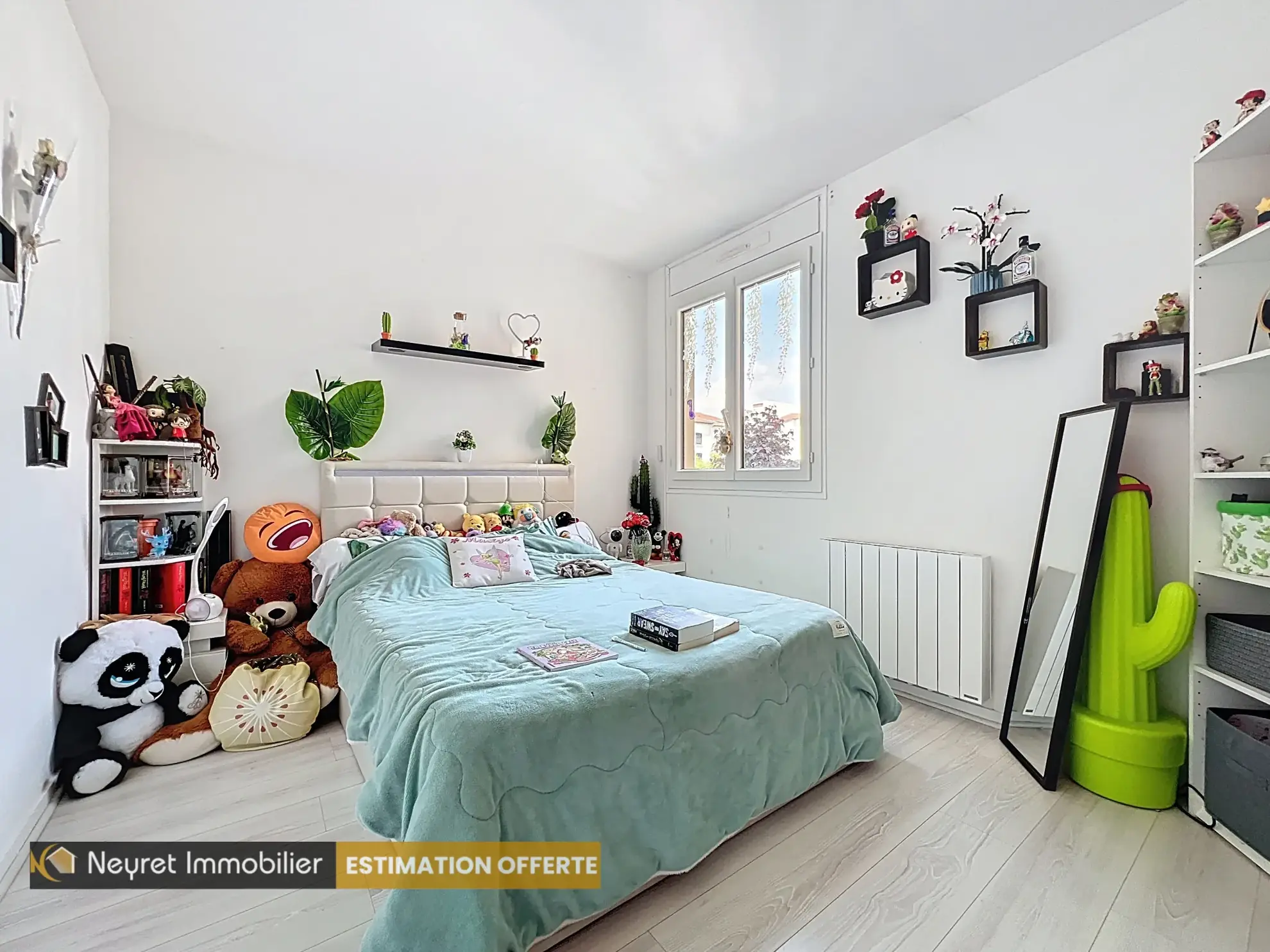 Appartement T3 lumineux de 79m² à Gleizé avec vue dégagée, garage et cave 
