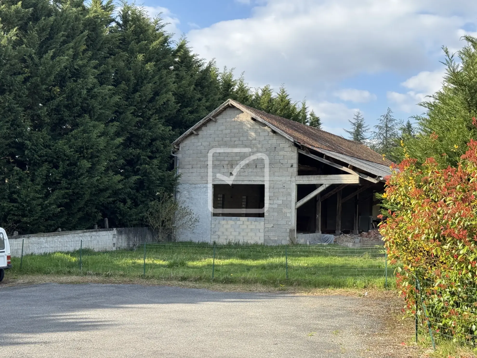 Ensemble immobilier avec fort potentiel à Gourdon en Quercy 