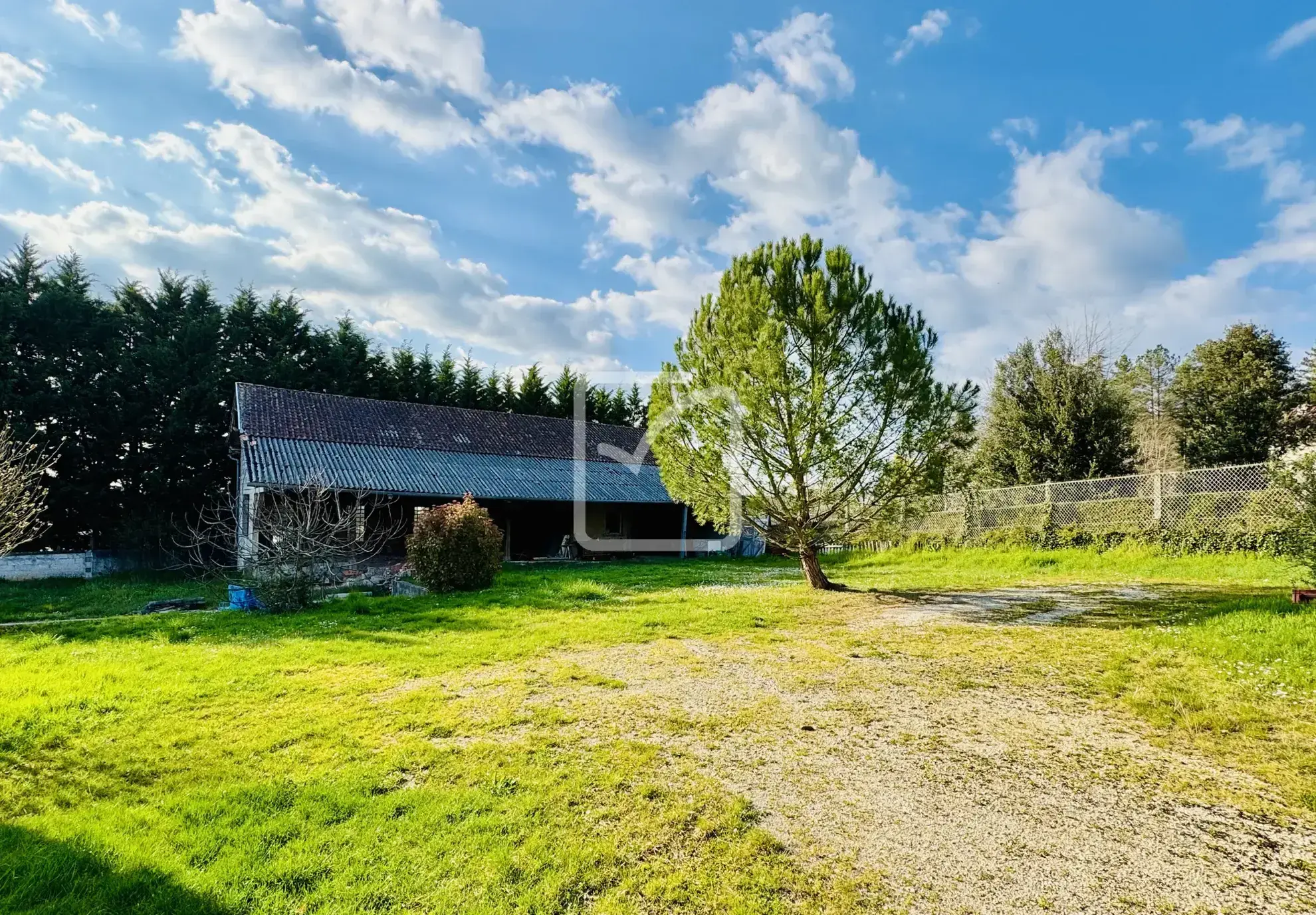 Ensemble immobilier avec fort potentiel à Gourdon en Quercy 