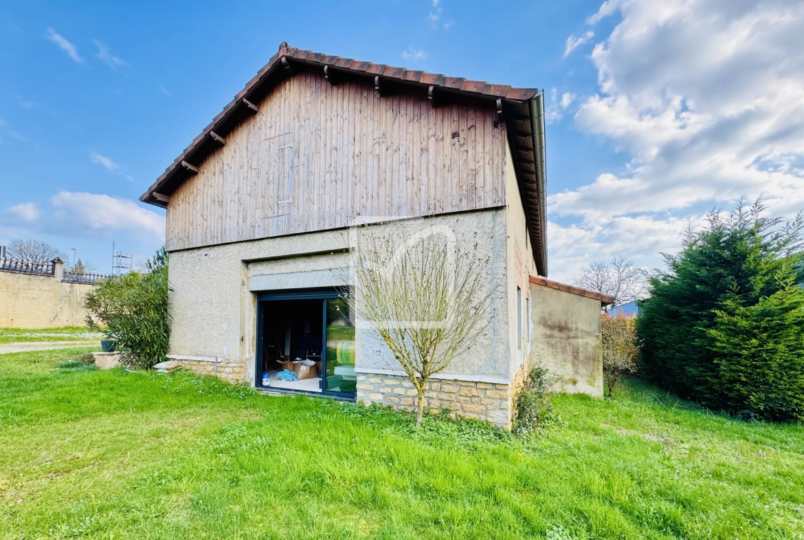 Ensemble immobilier avec fort potentiel à Gourdon en Quercy 