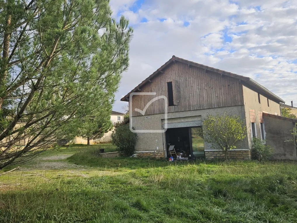 Ensemble immobilier avec fort potentiel à Gourdon en Quercy 