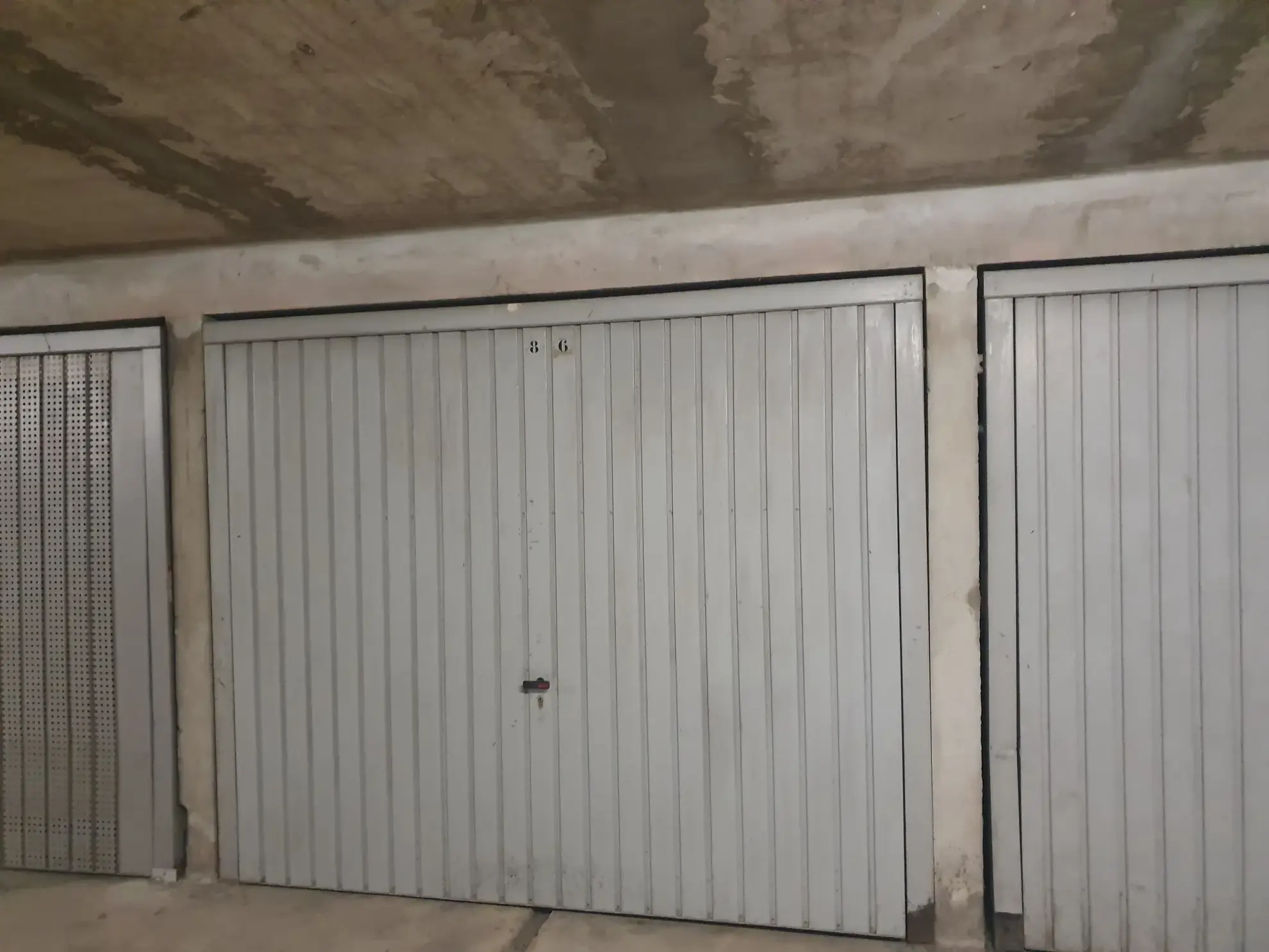 Studio F1 avec garage à Bormes, proche plage et amenities 