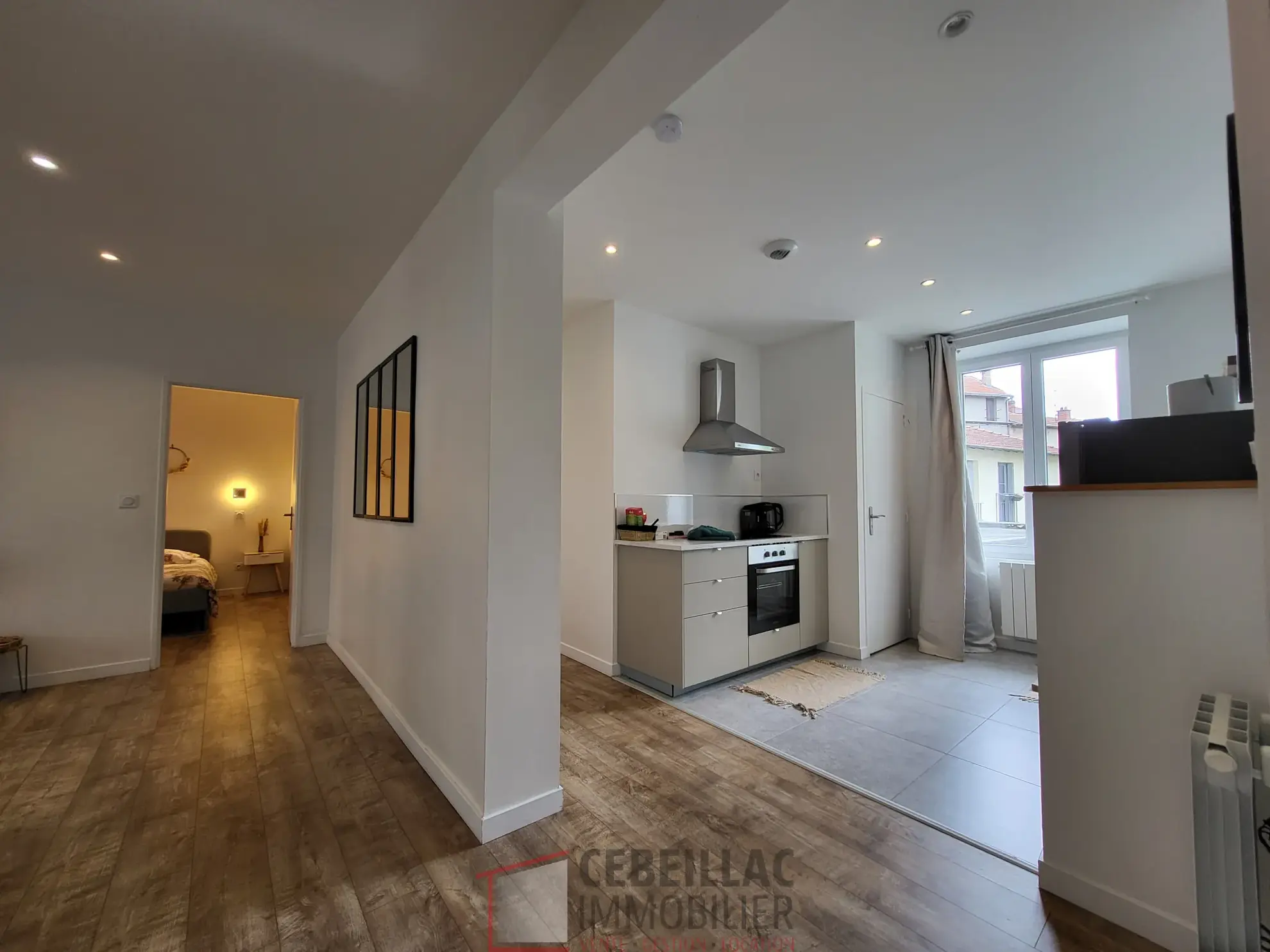 Appartement traversant de 73,9 m² à Clermont-Ferrand proche jardin Lecoq et tramway 