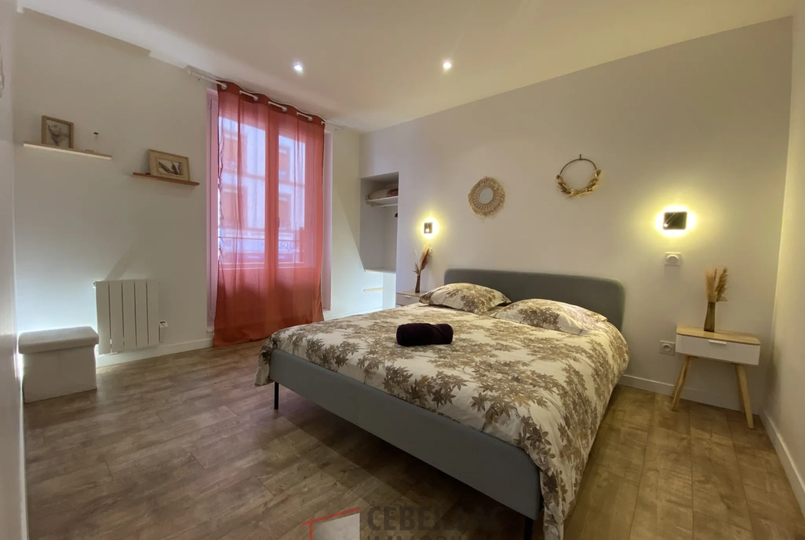 Appartement traversant de 73,9 m² à Clermont-Ferrand proche jardin Lecoq et tramway 