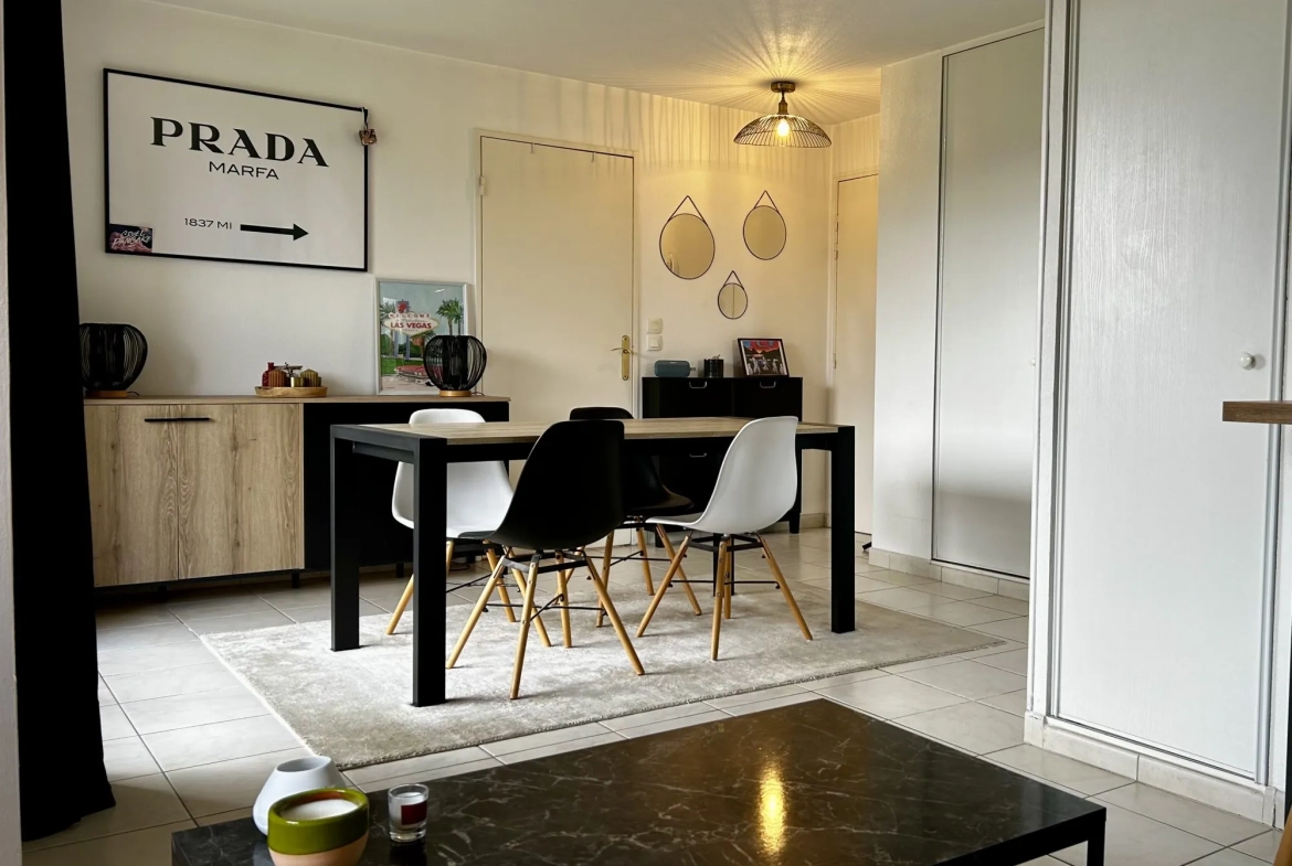 Appartement 2 pièces lumineux avec balcon, parking, proche Deauville et Trouville 