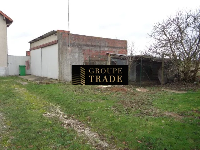 Maison de campagne à vendre à Vaudoy-en-Brie - Ambiance paisible et potentiel à saisir 