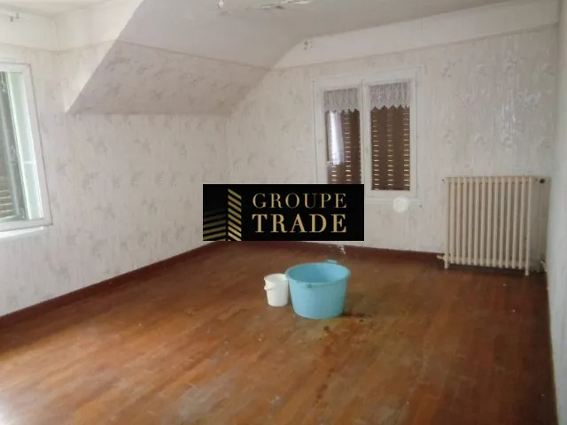 Maison de campagne à vendre à Vaudoy-en-Brie - Ambiance paisible et potentiel à saisir 
