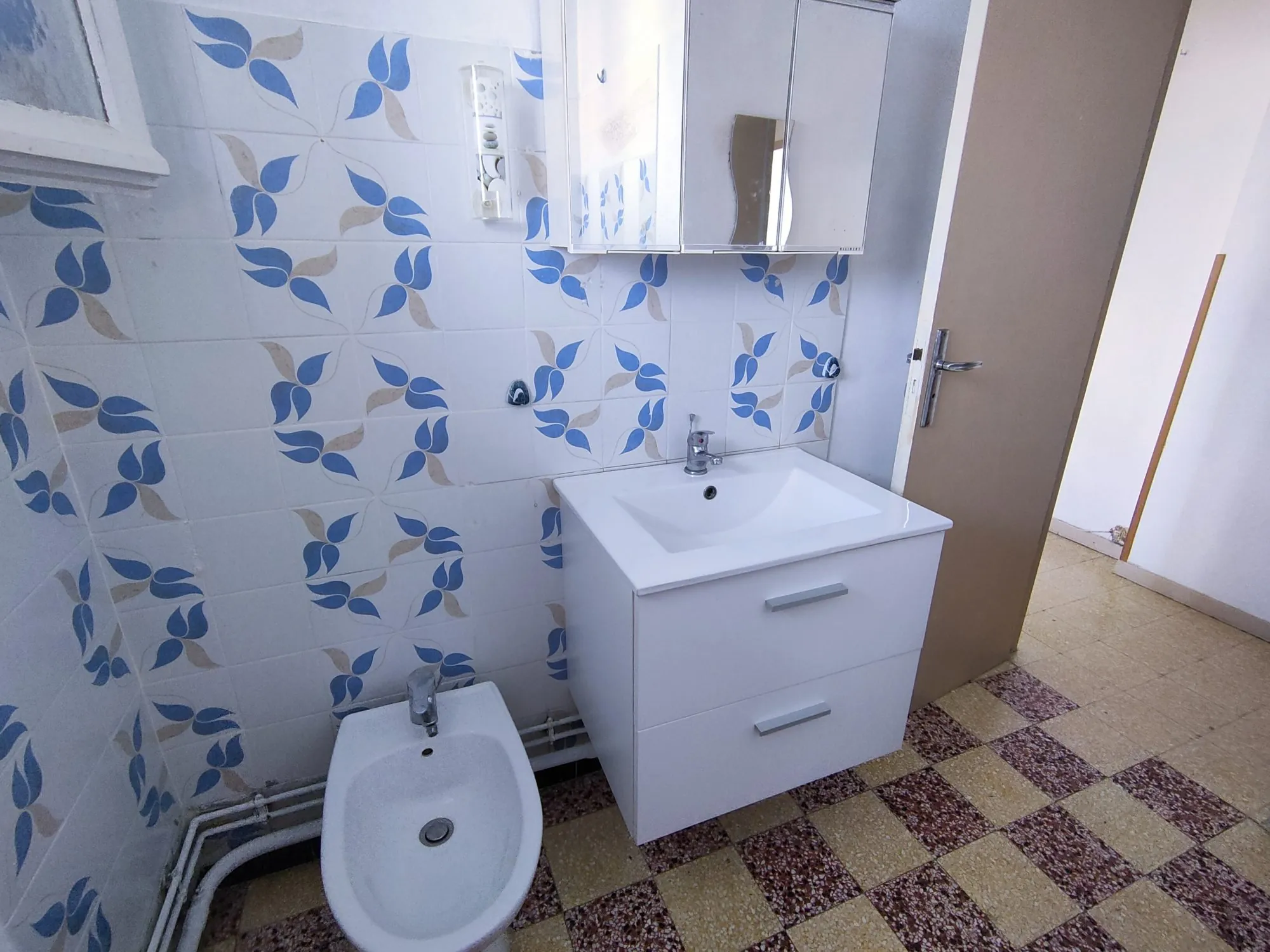 Appartement T4 à vendre à Béziers dans le quartier de la Font-Neuve 