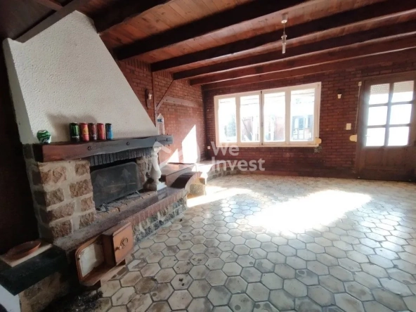 Maison à rénover à Fourmies pour investisseur avec cave et dépendance