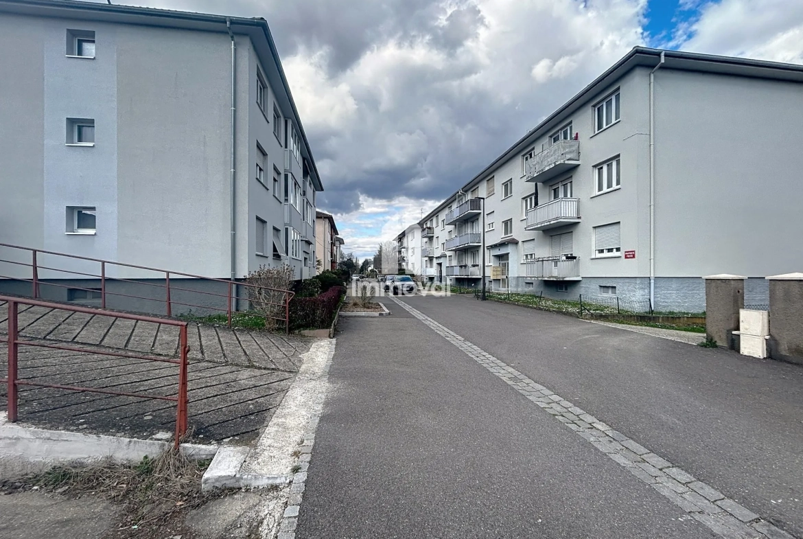 Garage de 12 m² à Strasbourg - Rue des Bécasses 