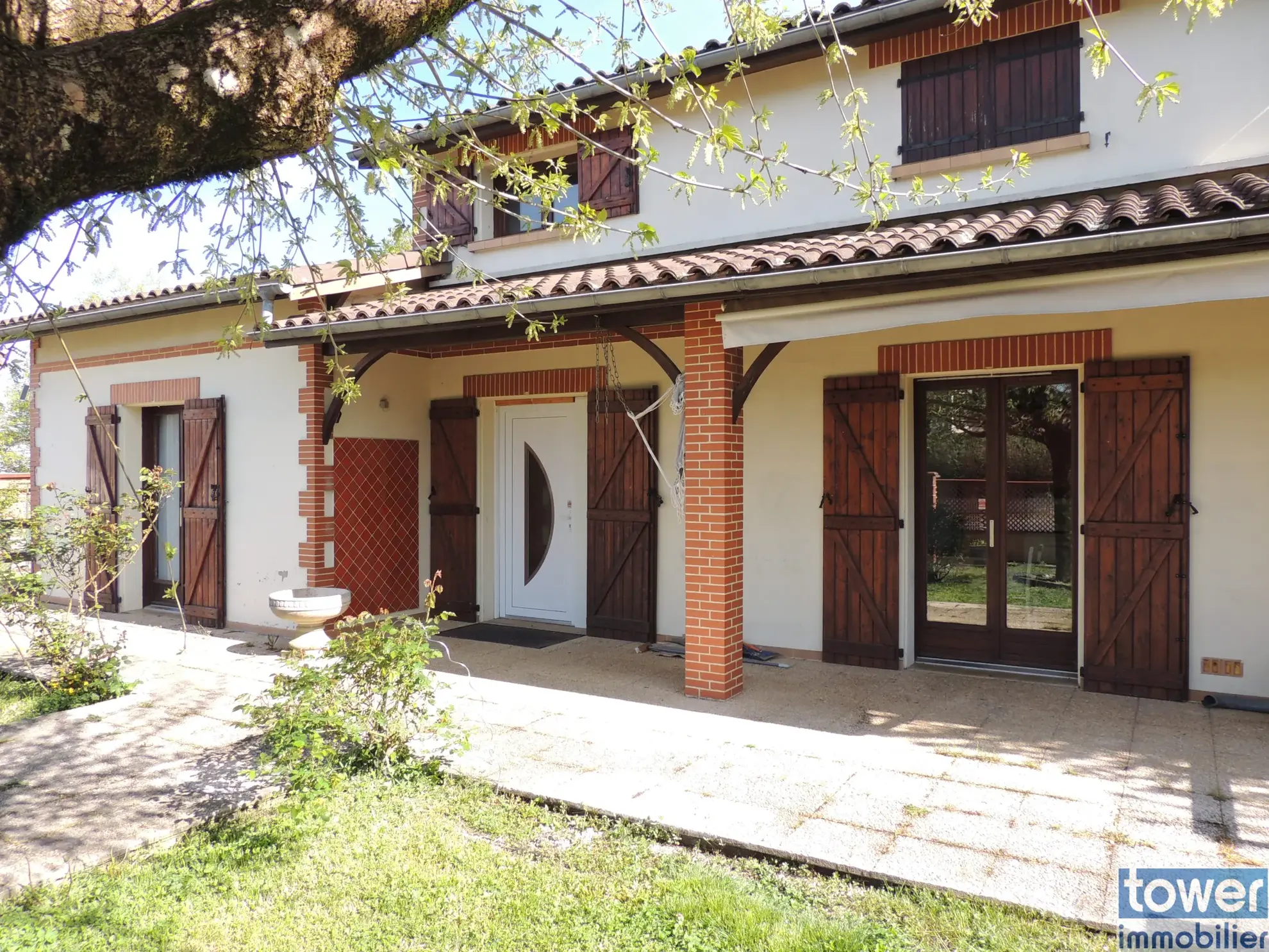 Belle maison avec piscine à Maleville - 157 m², 4 chambres, garage, terrain clos 