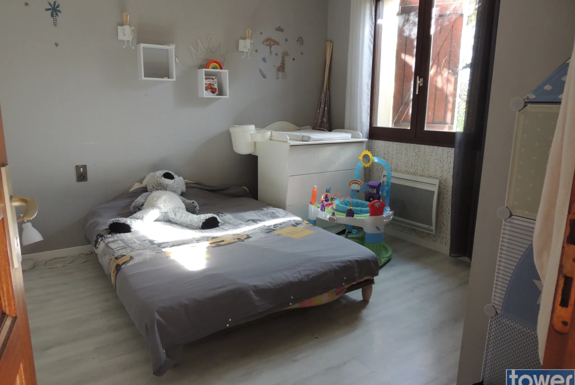 Belle maison avec piscine à Maleville - 157 m², 4 chambres, garage, terrain clos 