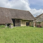 Ensemble immobilier en pierre à rénover à Simandre (71), grande dépendance et potentiel rare