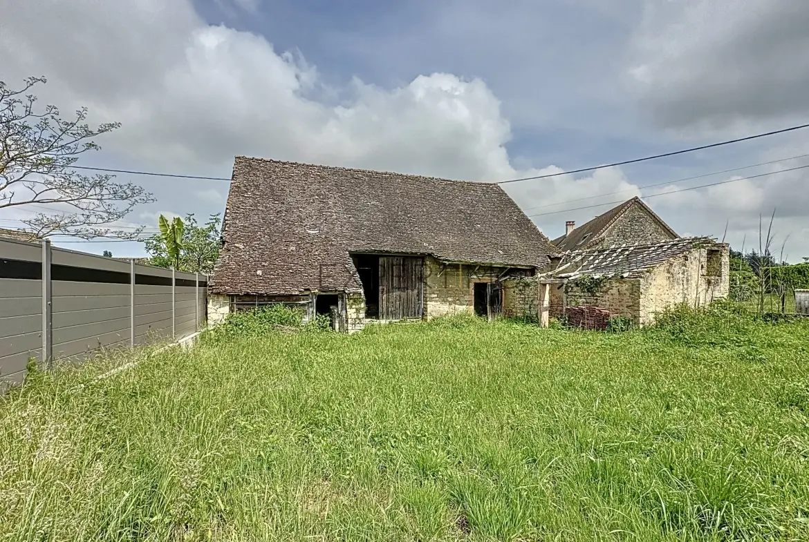 Ensemble immobilier en pierre à rénover à Simandre (71), grande dépendance et potentiel rare 