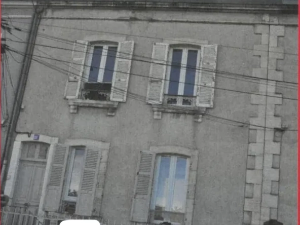 Maison F6 à Montluçon - 149m² avec 4 chambres, vente aux enchères