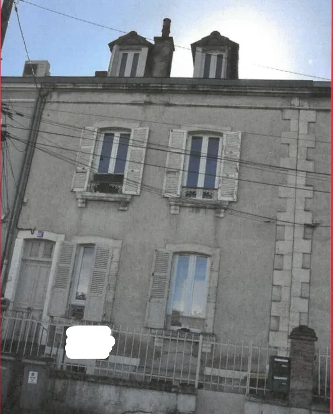 Maison F6 à Montluçon - 149m² avec 4 chambres, vente aux enchères 