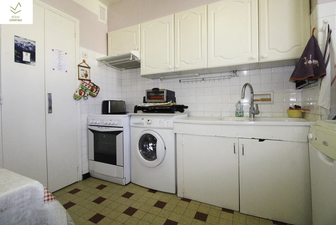 Appartement T4 lumineux de 70 m² à Montpellier avec balcon, cave et possibilité de garage 