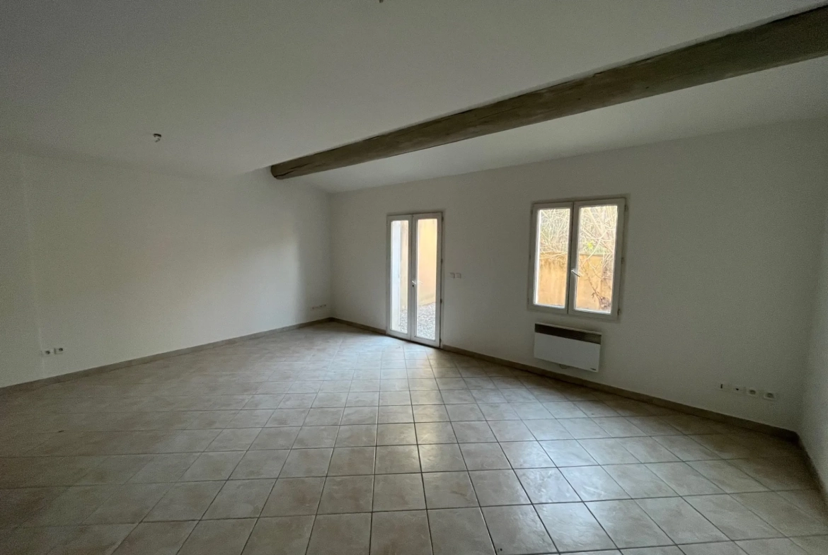Maison récente avec cour à Apt, proche du centre-ville | 80 m² 