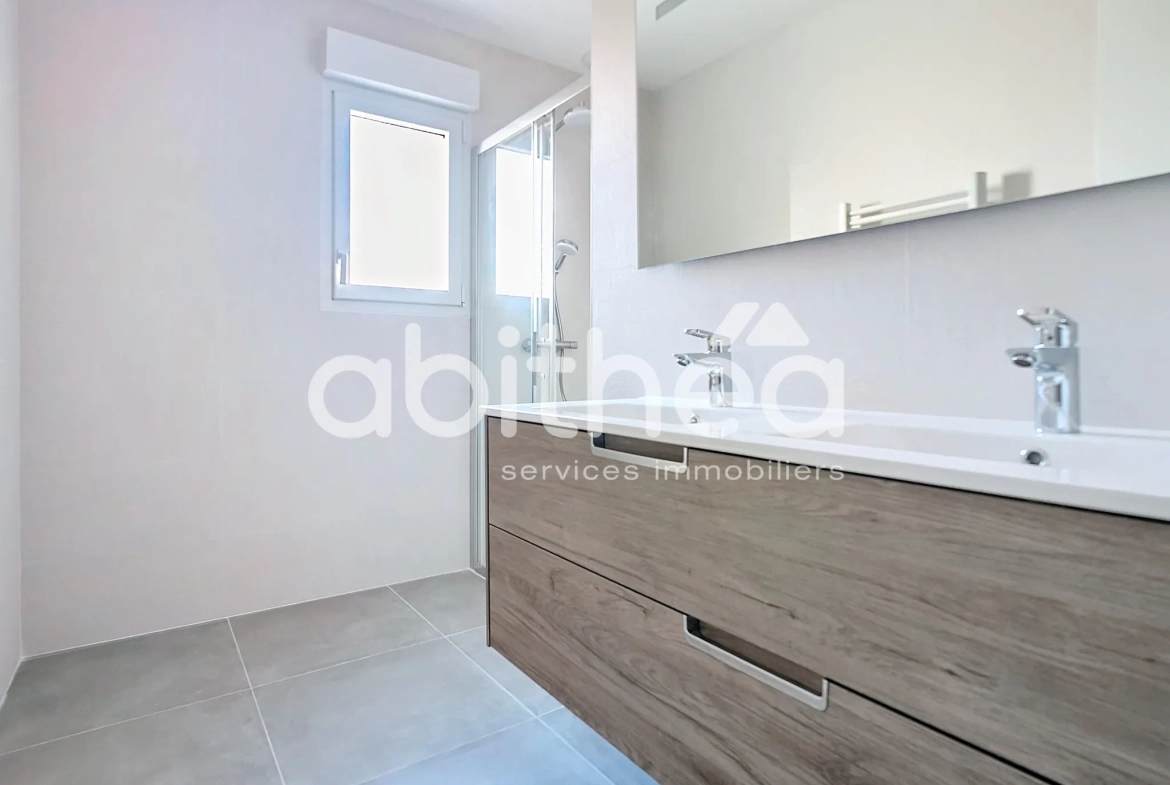 Maison moderne 99 m² avec jardin, garage et 3 chambres à Saint-André-les-Vergers 