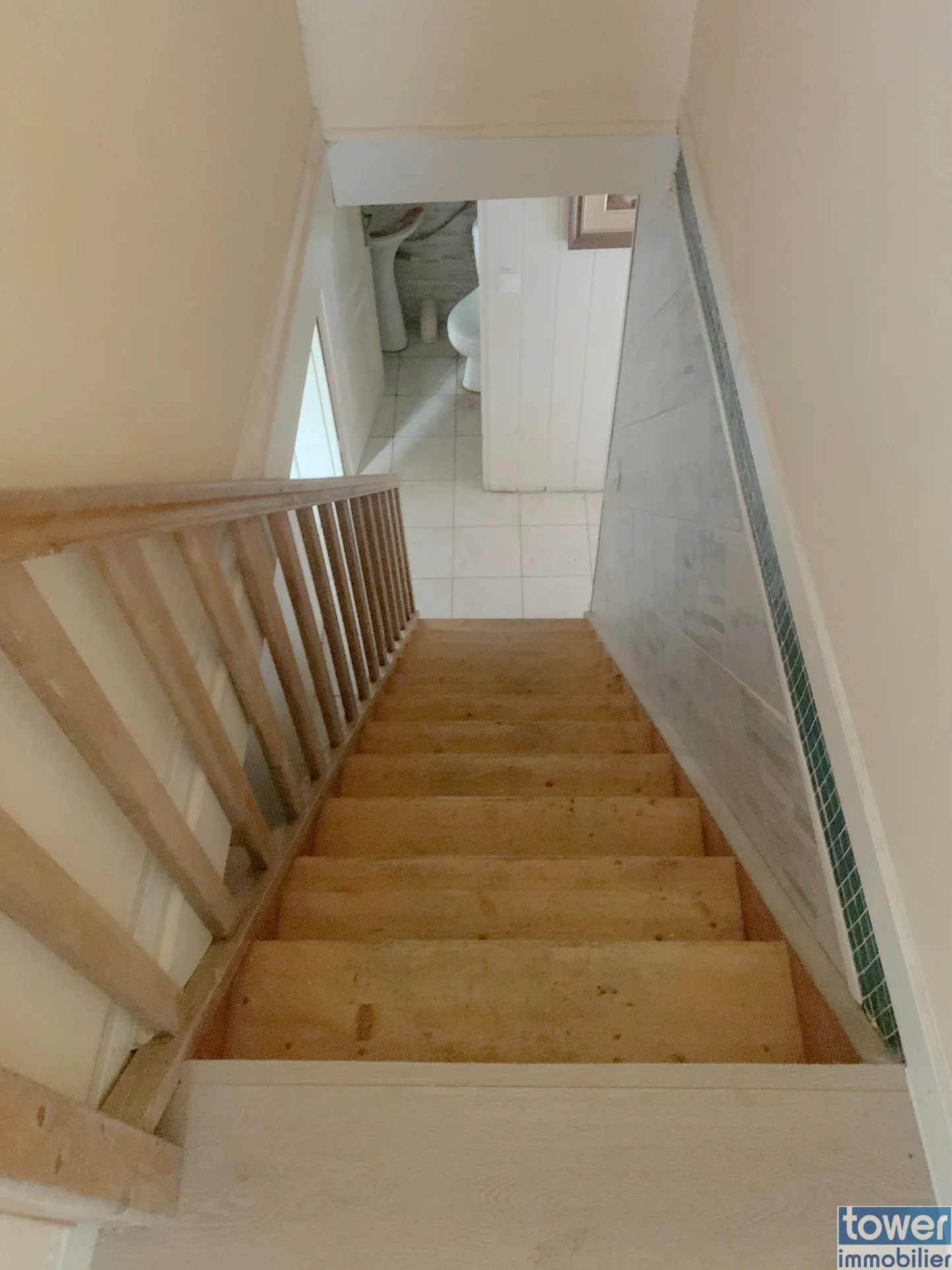 Maison 4 pièces de 126 m² à Les Touches de Périgny avec dépendances et garage 
