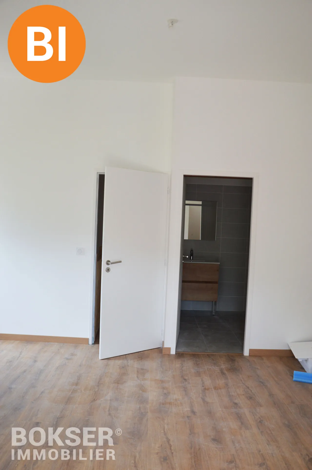 Maison neuve T5 clé en main avec terrasse dans secteur calme près de Grenoble 