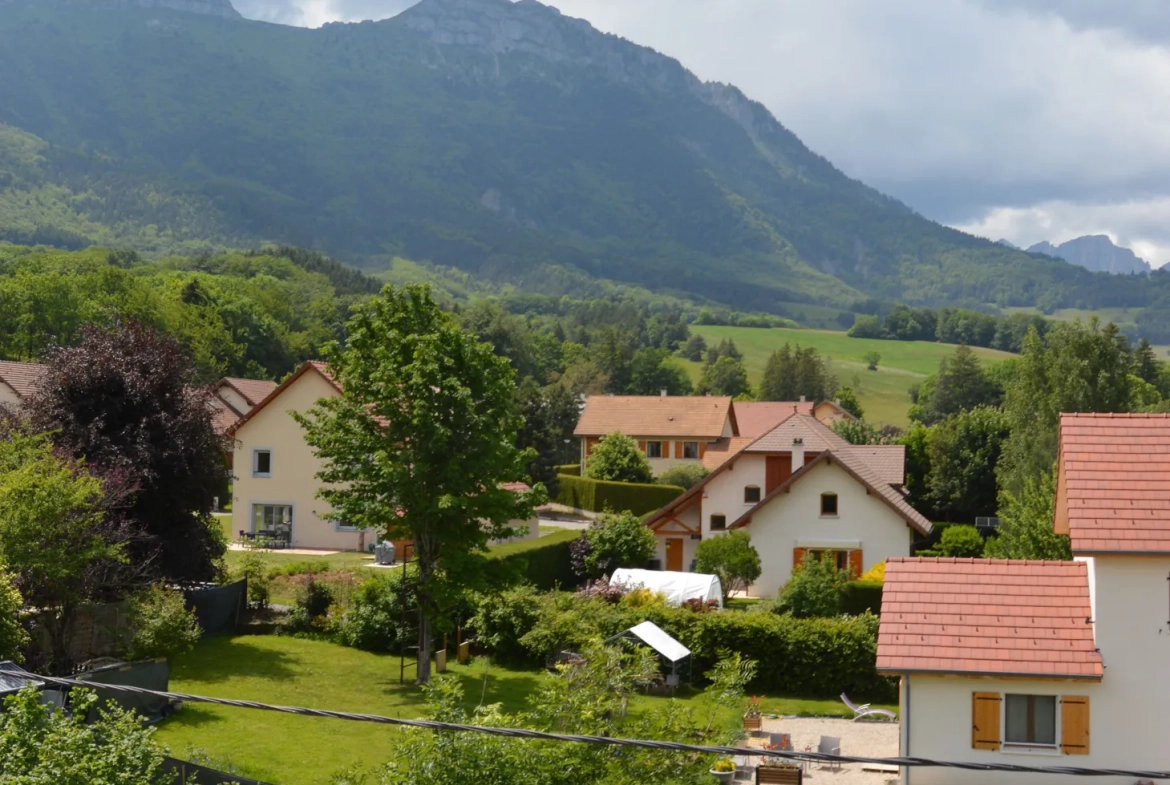 Maison neuve T5 clé en main avec terrasse dans secteur calme près de Grenoble 
