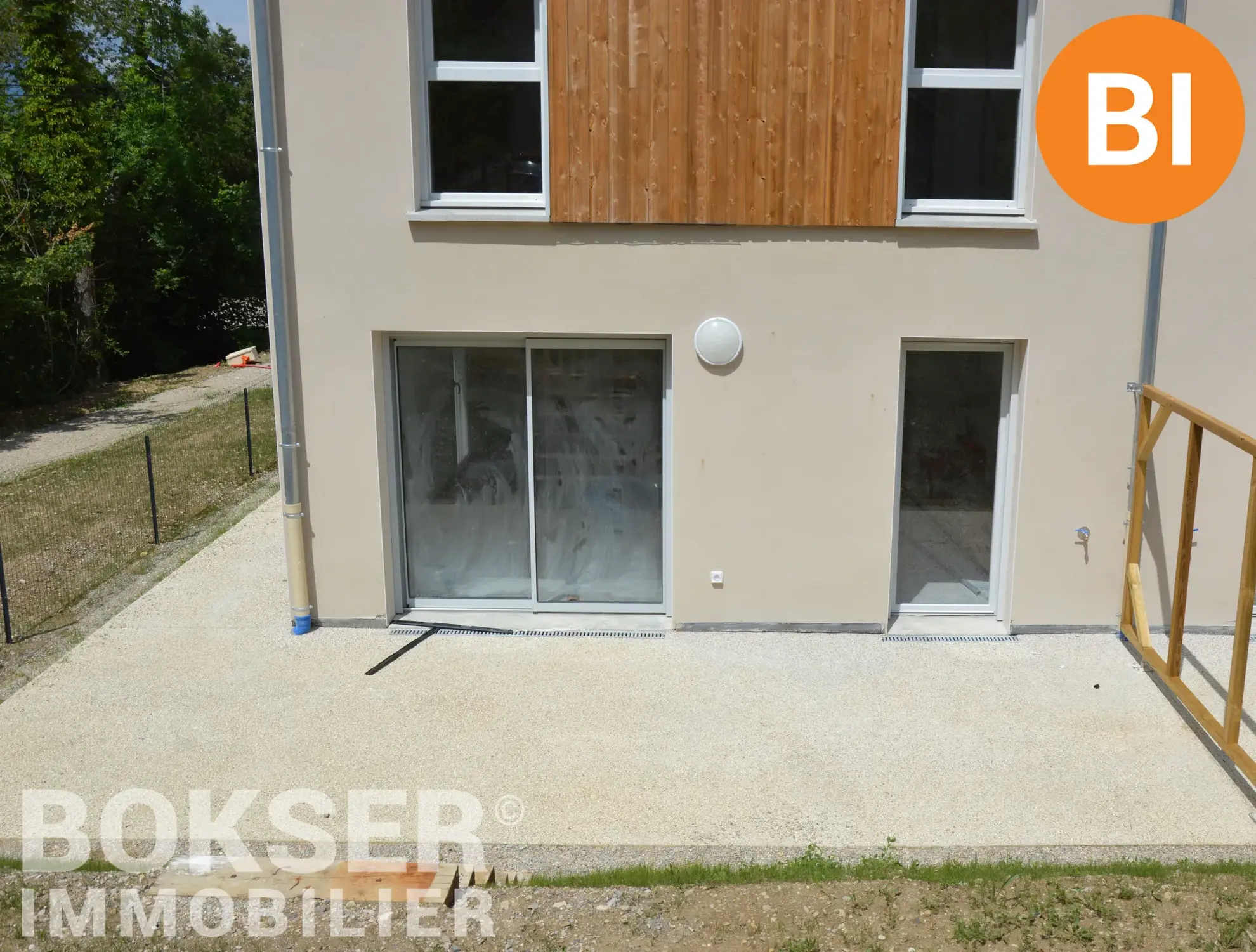 Maison neuve T5 clé en main avec terrasse dans secteur calme près de Grenoble 