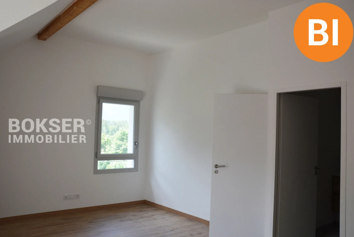 Maison neuve T5 clé en main avec terrasse dans secteur calme près de Grenoble 