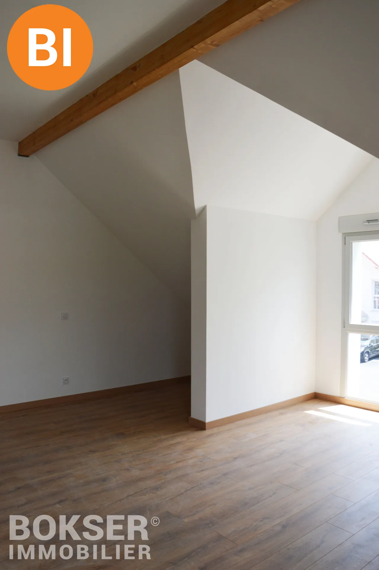Maison neuve T5 clé en main avec terrasse dans secteur calme près de Grenoble 