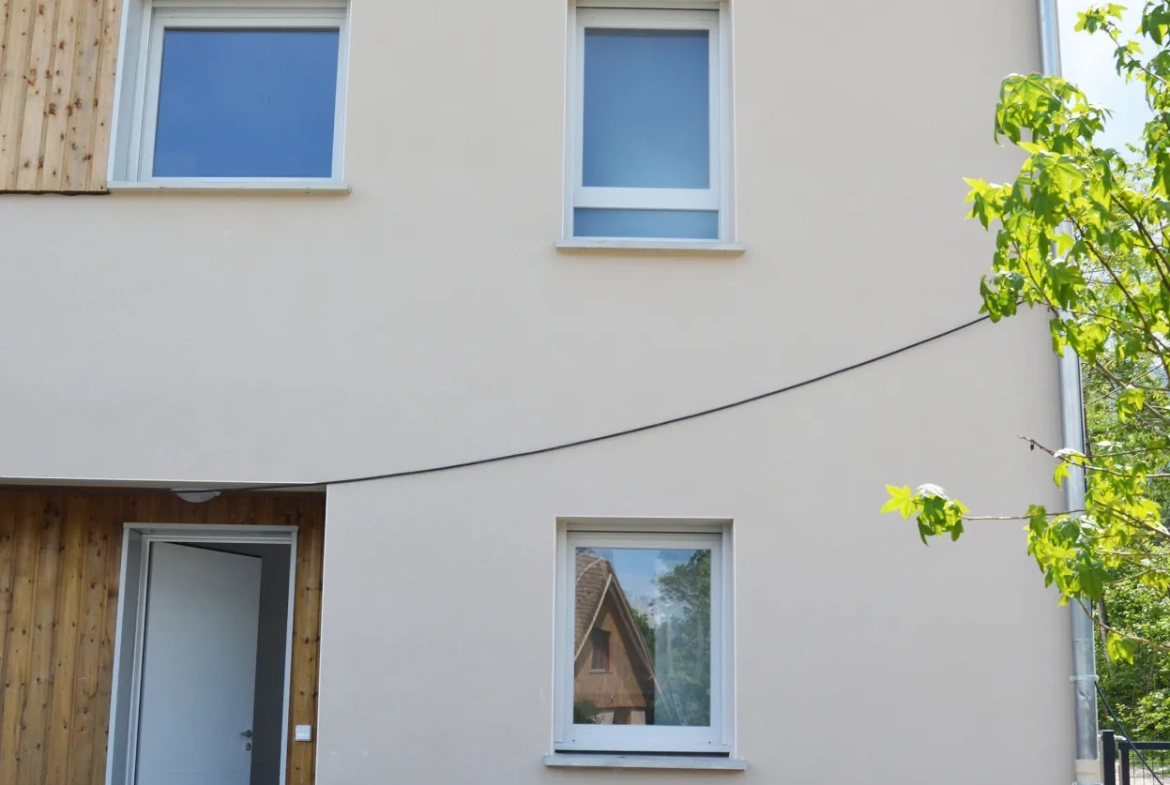 Maison neuve T5 clé en main avec terrasse dans secteur calme près de Grenoble 