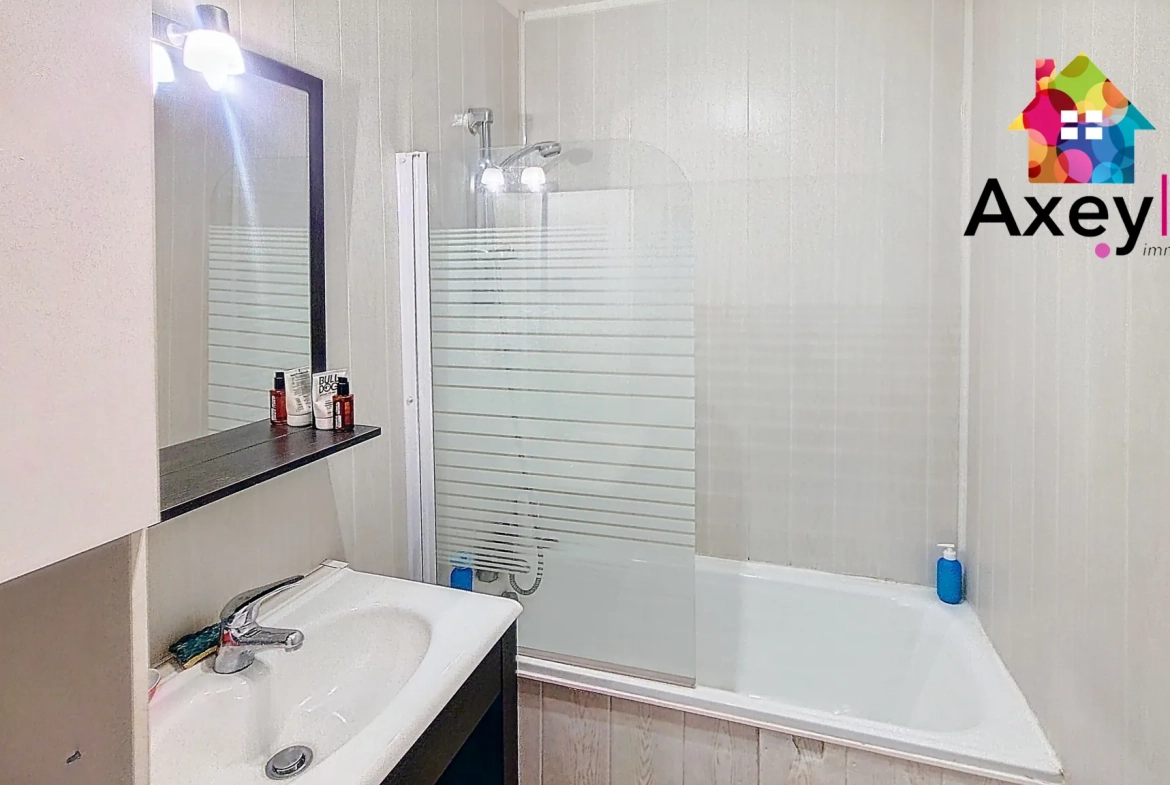 Appartement T3 lumineux avec balcon à Roanne - Secteur recherché 