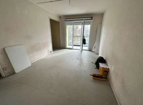 Appartement T3 de 55 m² à Angoulême à vendre aux enchères à partir de 20 000 euros 