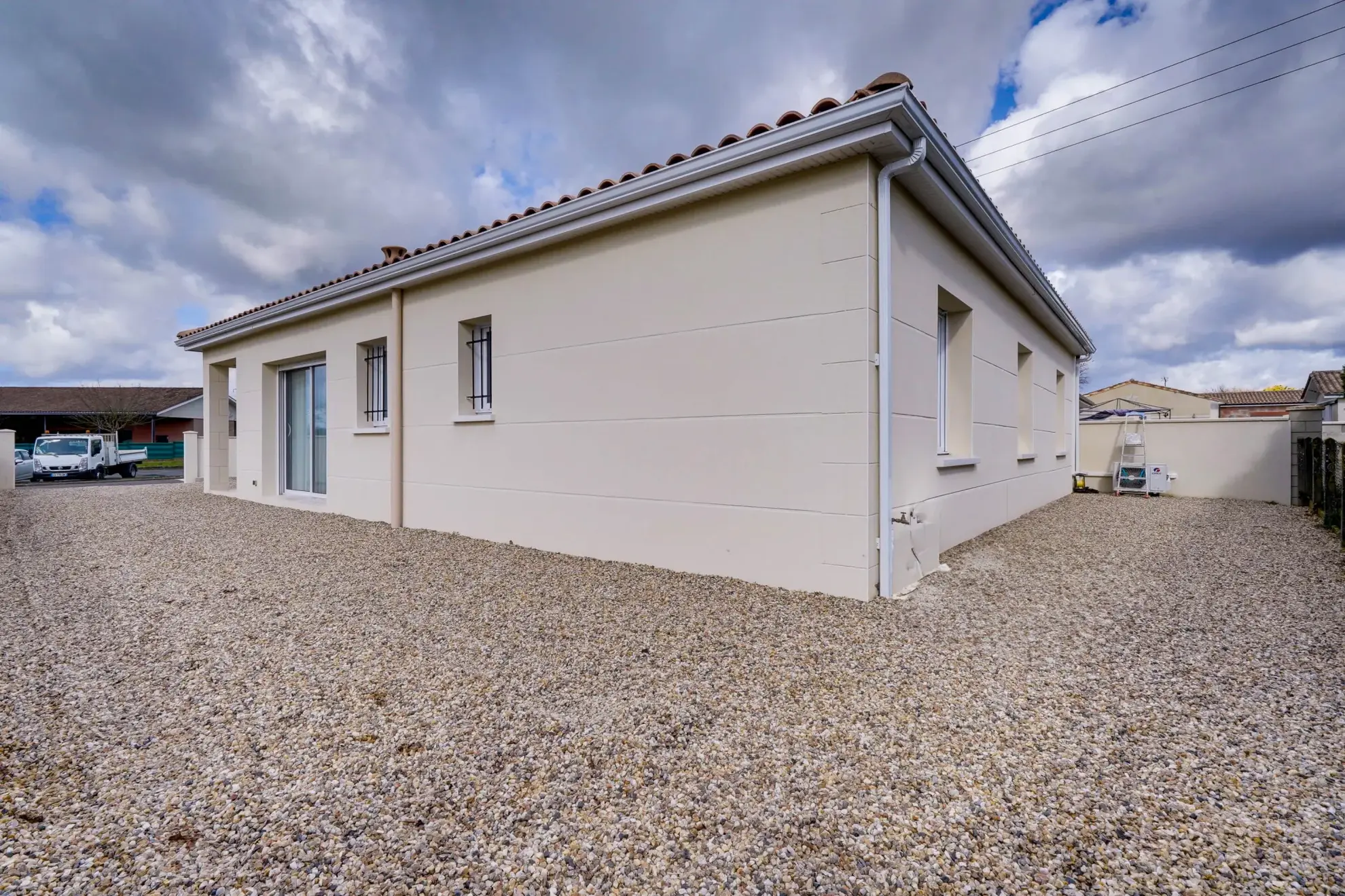Maison neuve 4 pièces de 110m² à Saint-Mariens proche Cavignac 