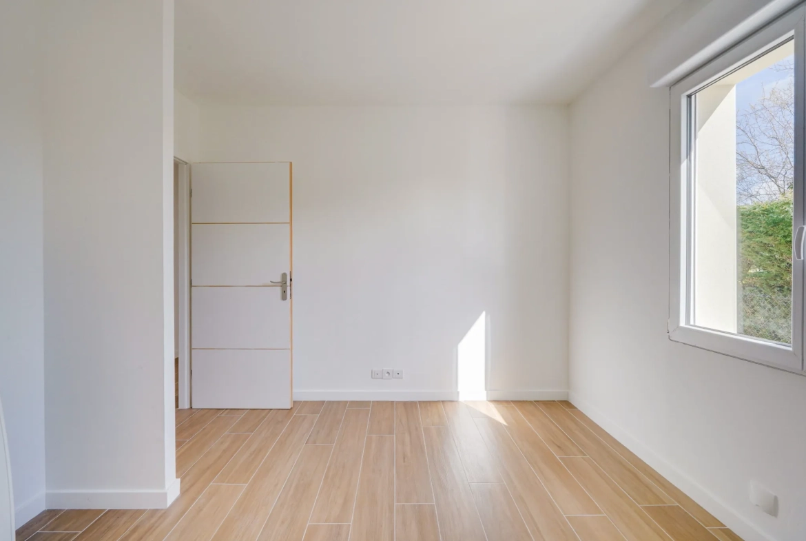 Maison neuve 4 pièces de 110m² à Saint-Mariens proche Cavignac 