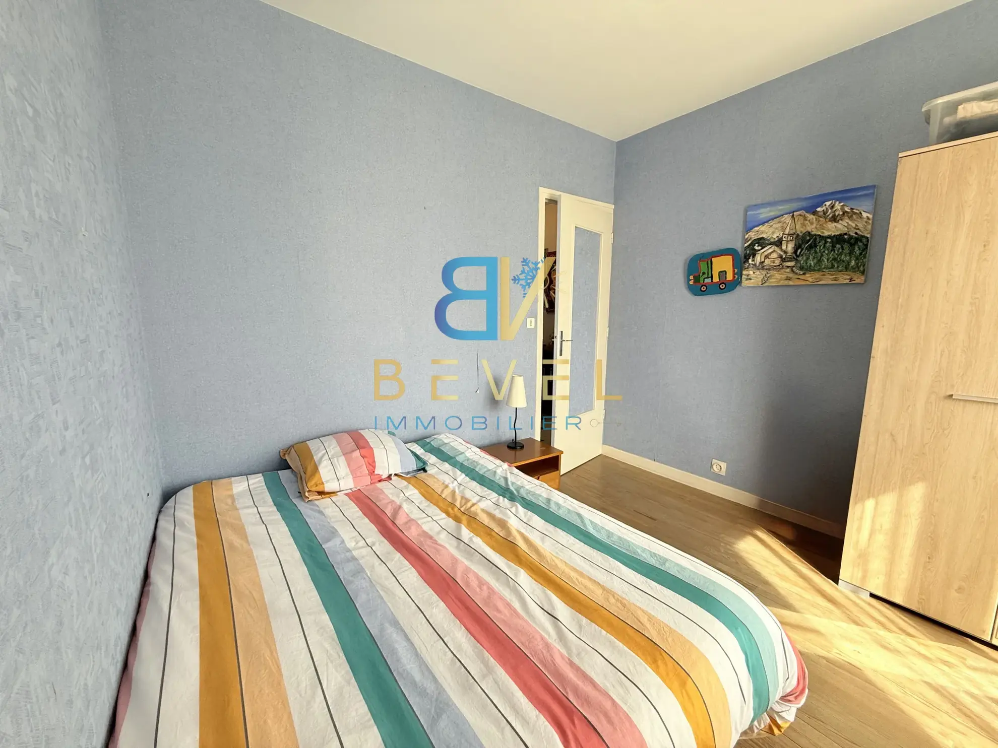 Appartement à vendre à Saint-Jean-de-Maurienne avec garage, balcon et cadre montagnard 